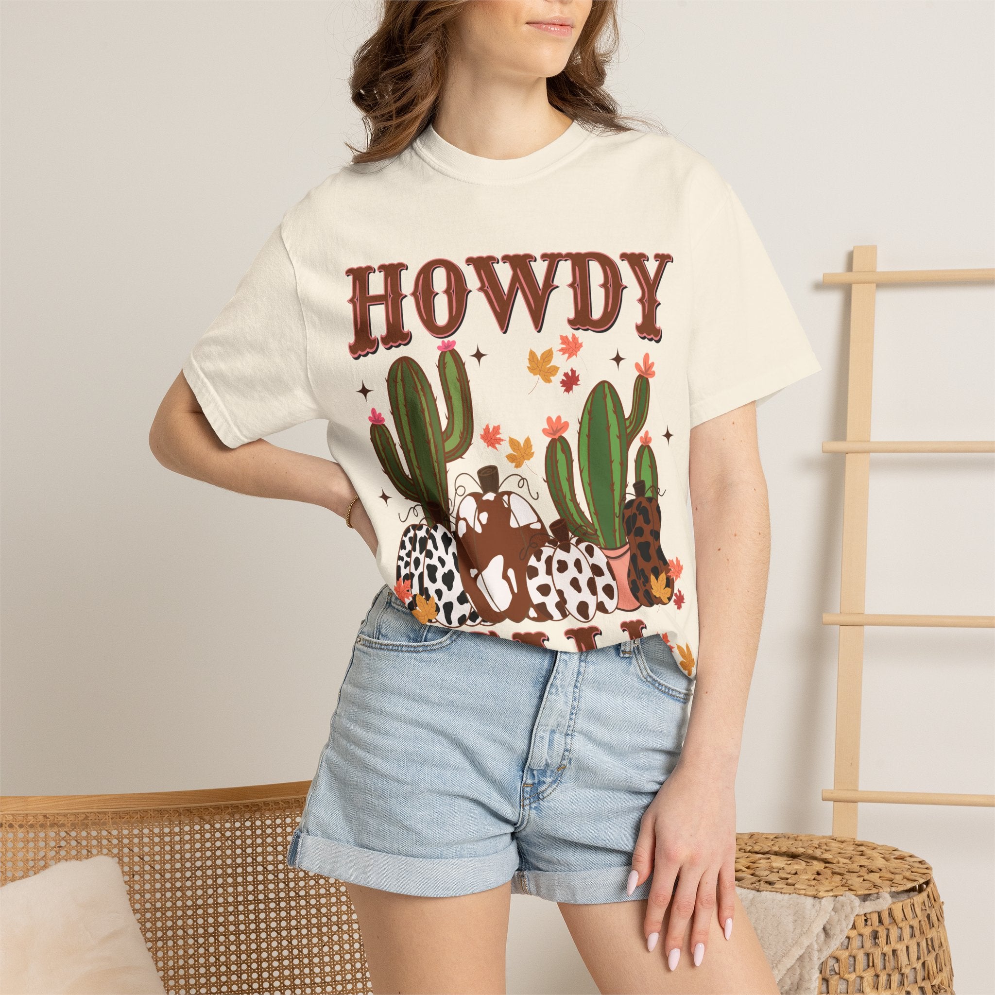 Howdy Fall Graphic Tee — Western Cactus Pumpkin Autumn T-Shirt