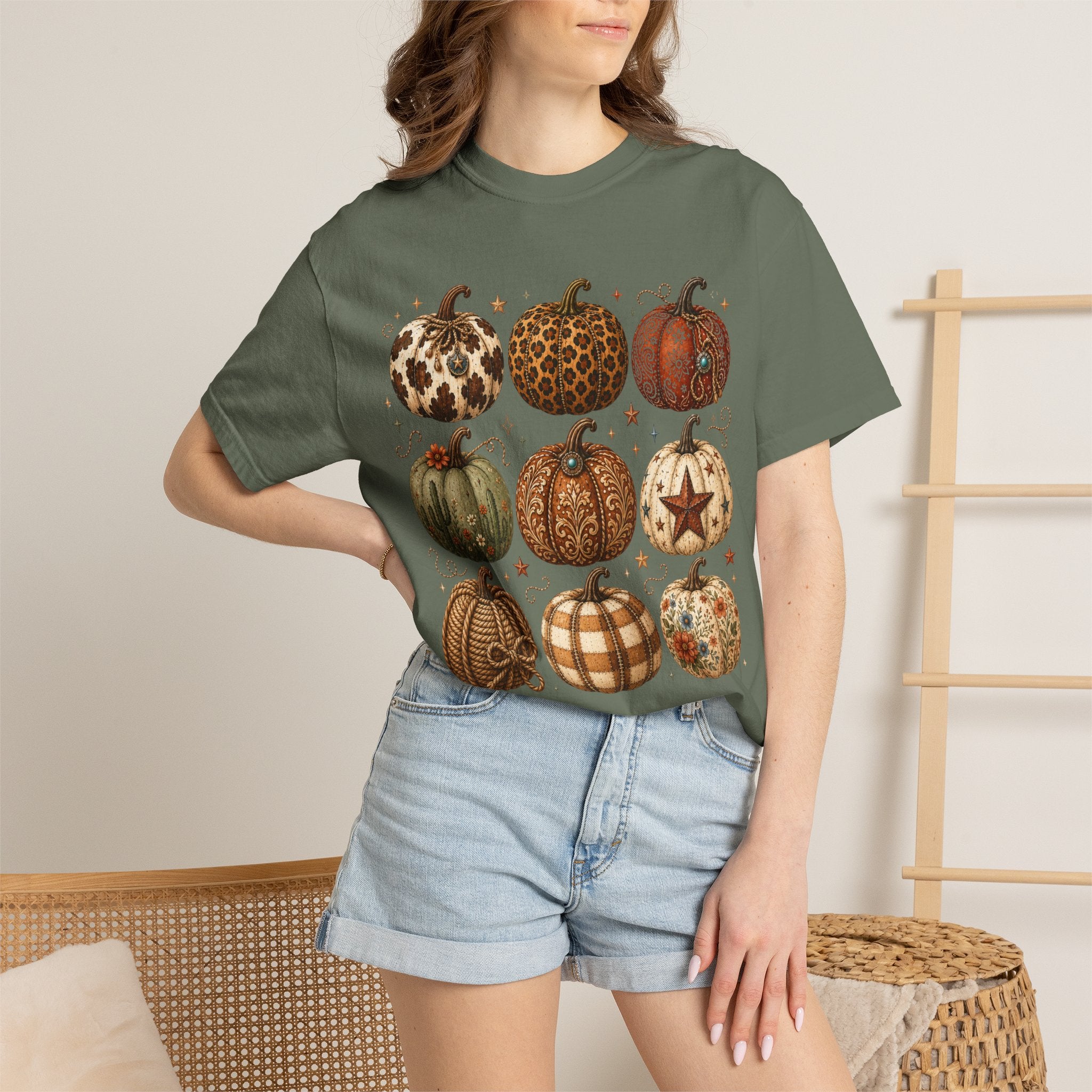 Vintage Patterned Pumpkins T-Shirt — Fall Buffalo Check & Leopard Pumpkin Graphic