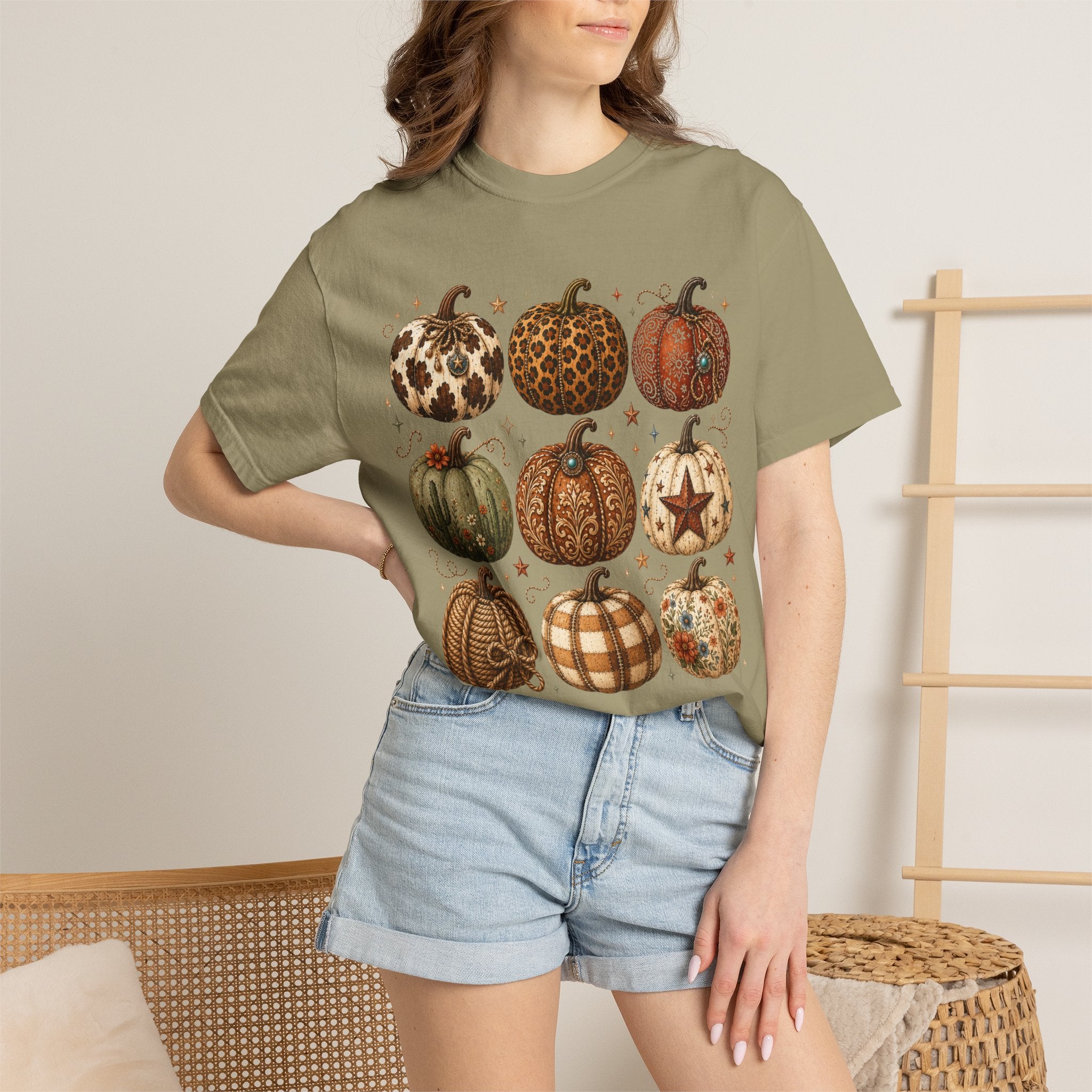 Vintage Patterned Pumpkins T-Shirt — Fall Buffalo Check & Leopard Pumpkin Graphic
