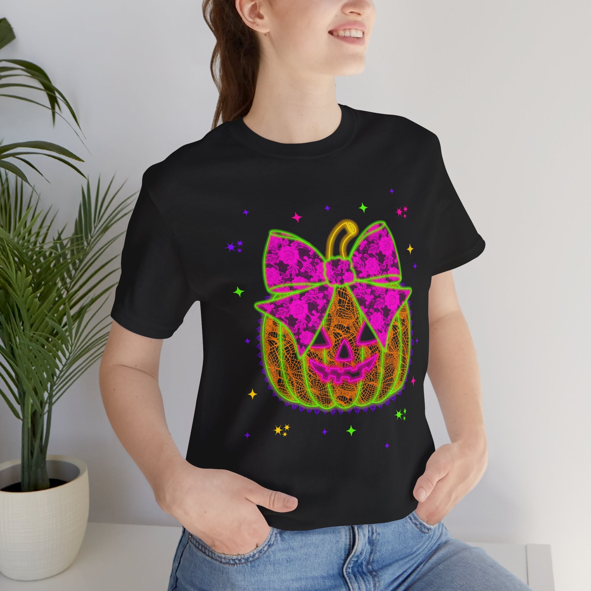 Neon Pumpkin Bow T-Shirt — Cute Glowing Halloween Jack-O'-Lantern Tee