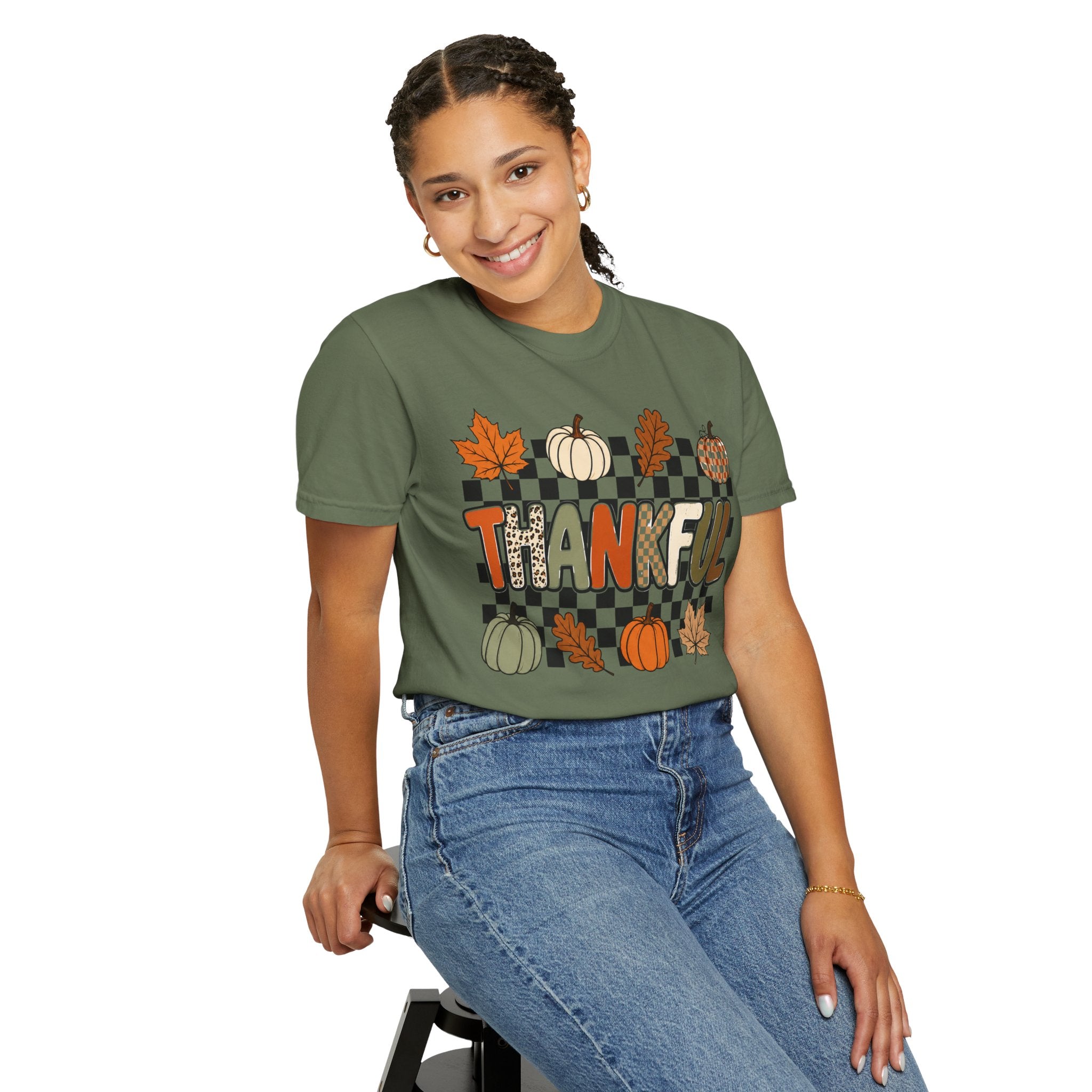 Thankful Fall T-Shirt — Pumpkin & Leaves Thanksgiving Tee