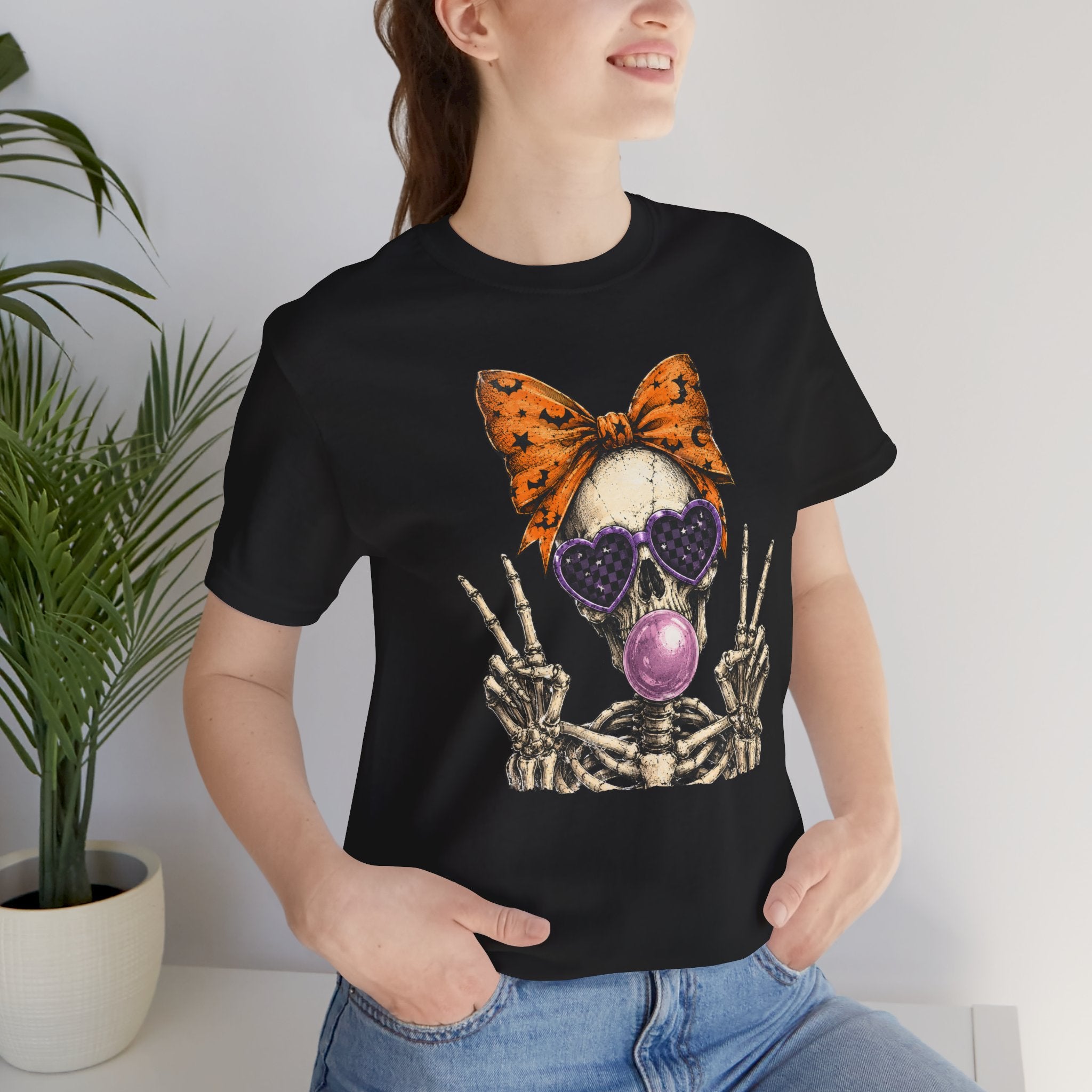 Skull Bubblegum Tee — Cute Gothic Skull with Bow & Sunglasses Graphic T-Shirt